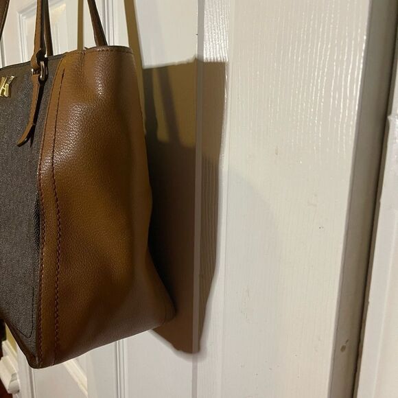Michael Kors Brown and Tan Tote Bag with Structured Design - Picture 3 of 15